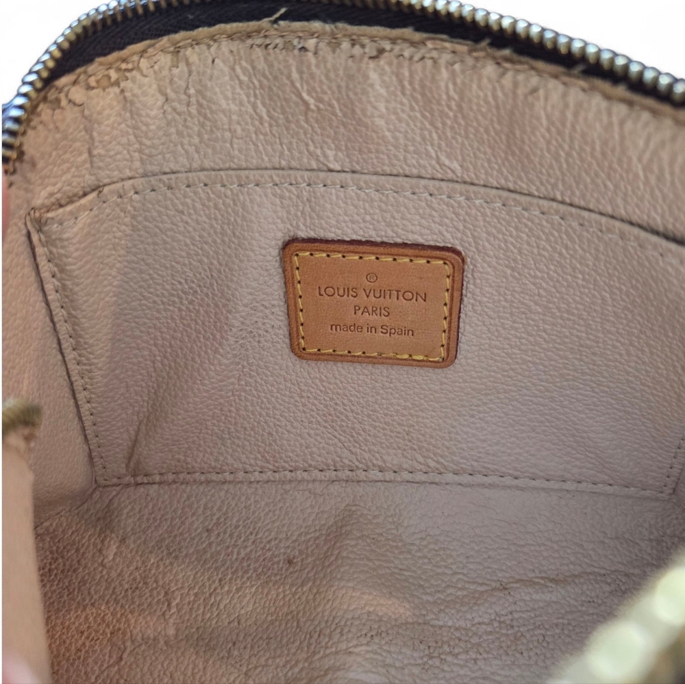 Authentic Louis Vuitton Monogram Cosmetic Pouch - Picture 6 of 8